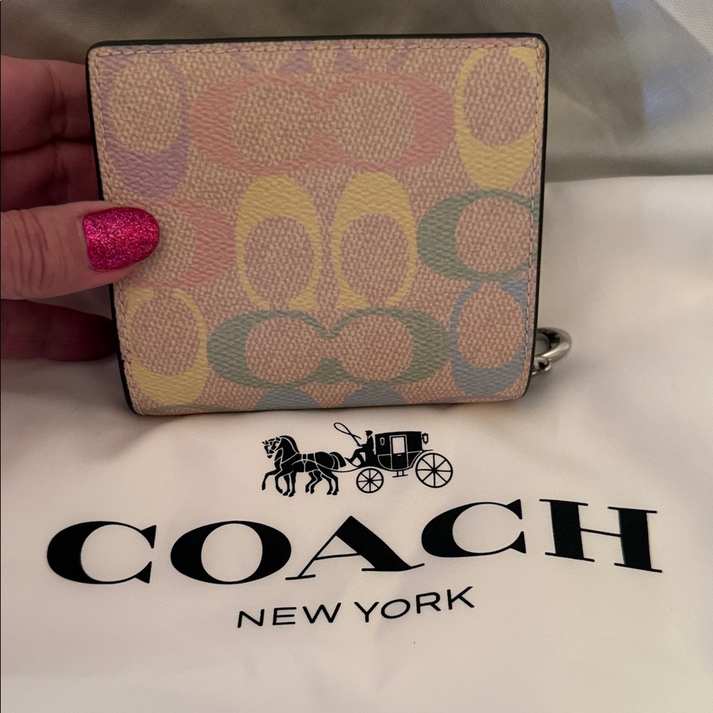 🌈Coach NWT Snap Wallet In Rainbow Canvas Signature print with Silver Hardware - Picture 5 of 8
